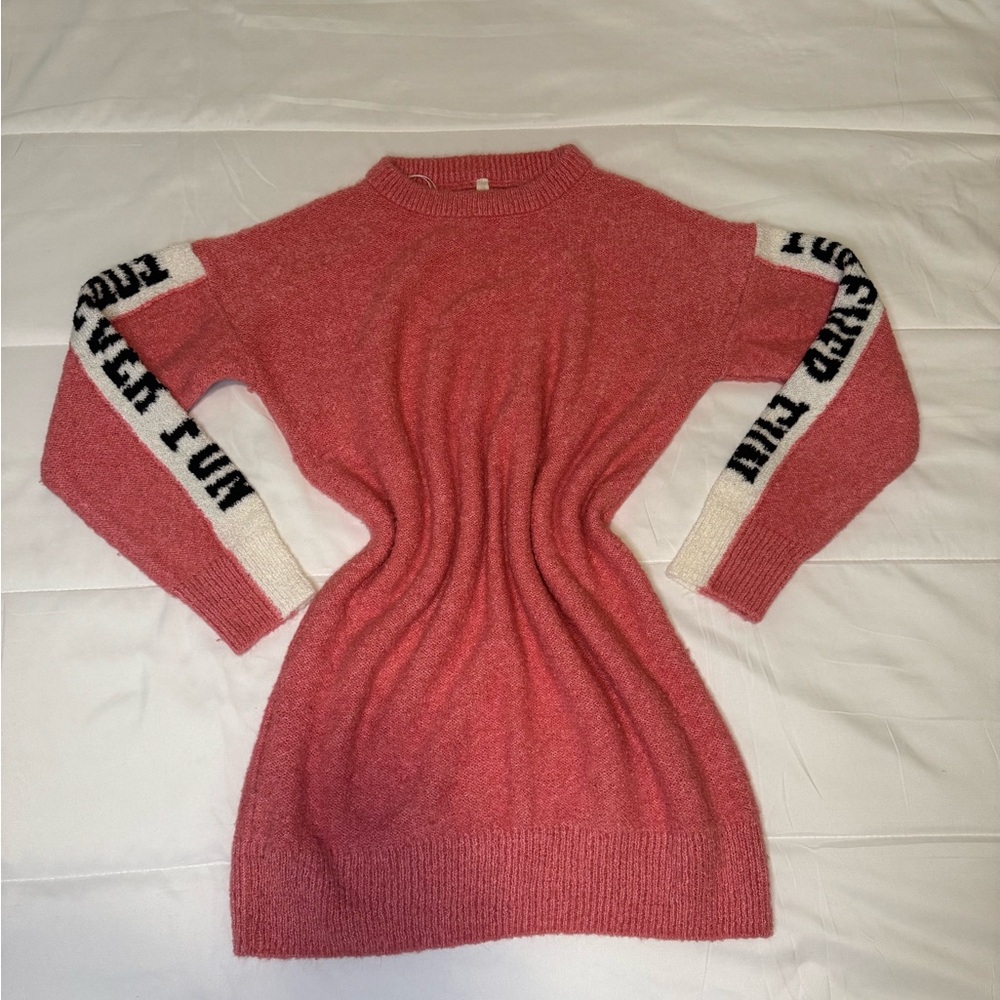 Women's Pink Sweater